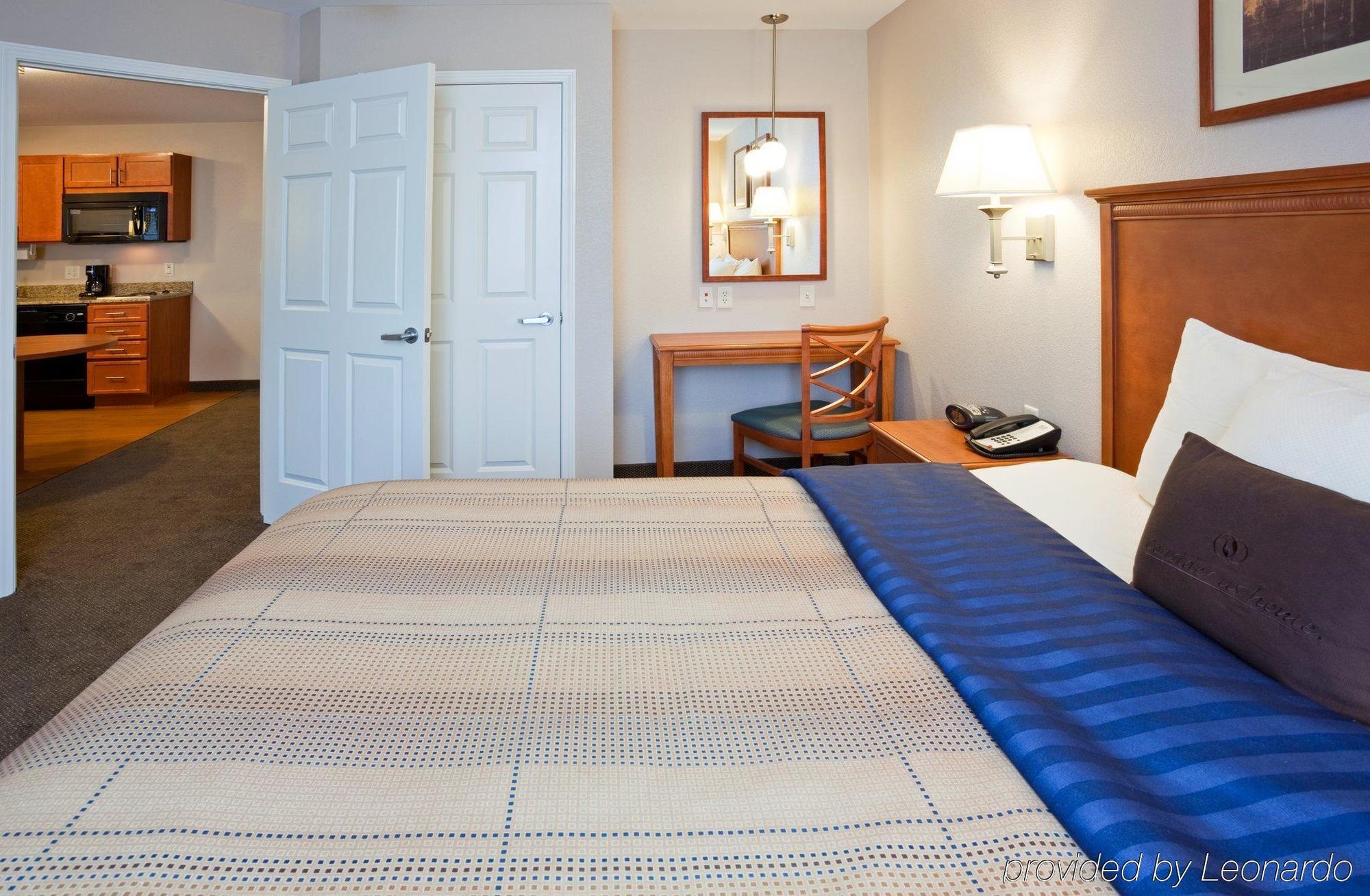 Candlewood Suites La Crosse By Ihg Εξωτερικό φωτογραφία